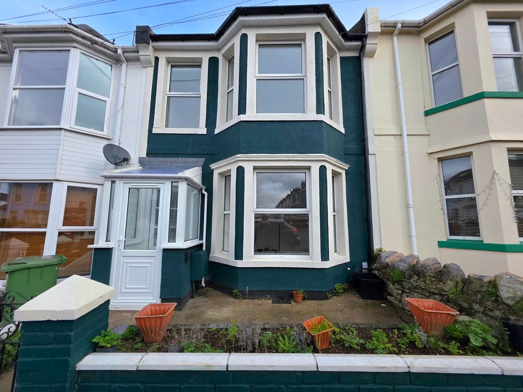 Property photo 1 of 11 Image