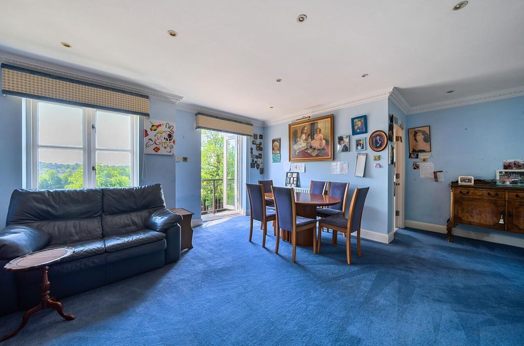 Property photo 2 of 14 1290849-9-68248Bbfb67Af-Arw.Jpg