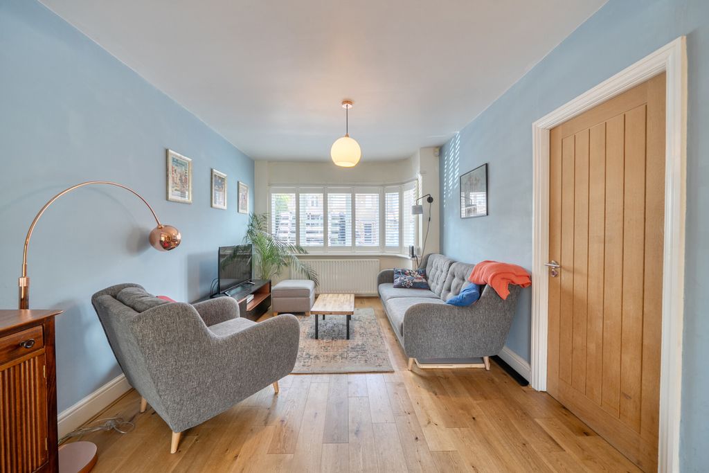 Property photo 3 of 20 1477437-1-6A2954A...