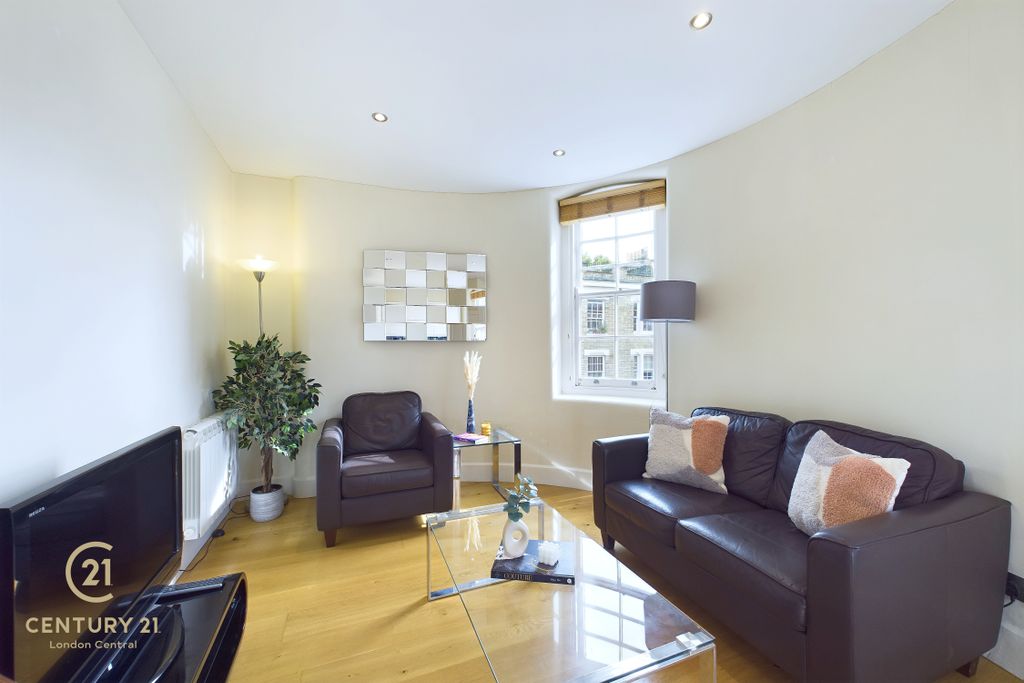 Property photo 1 of 31