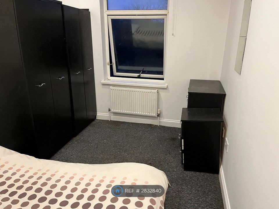 Property photo 3 of 4