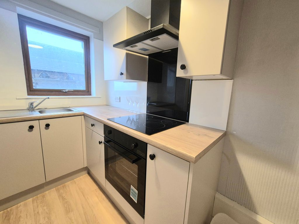 Property photo 1 of 7 Image