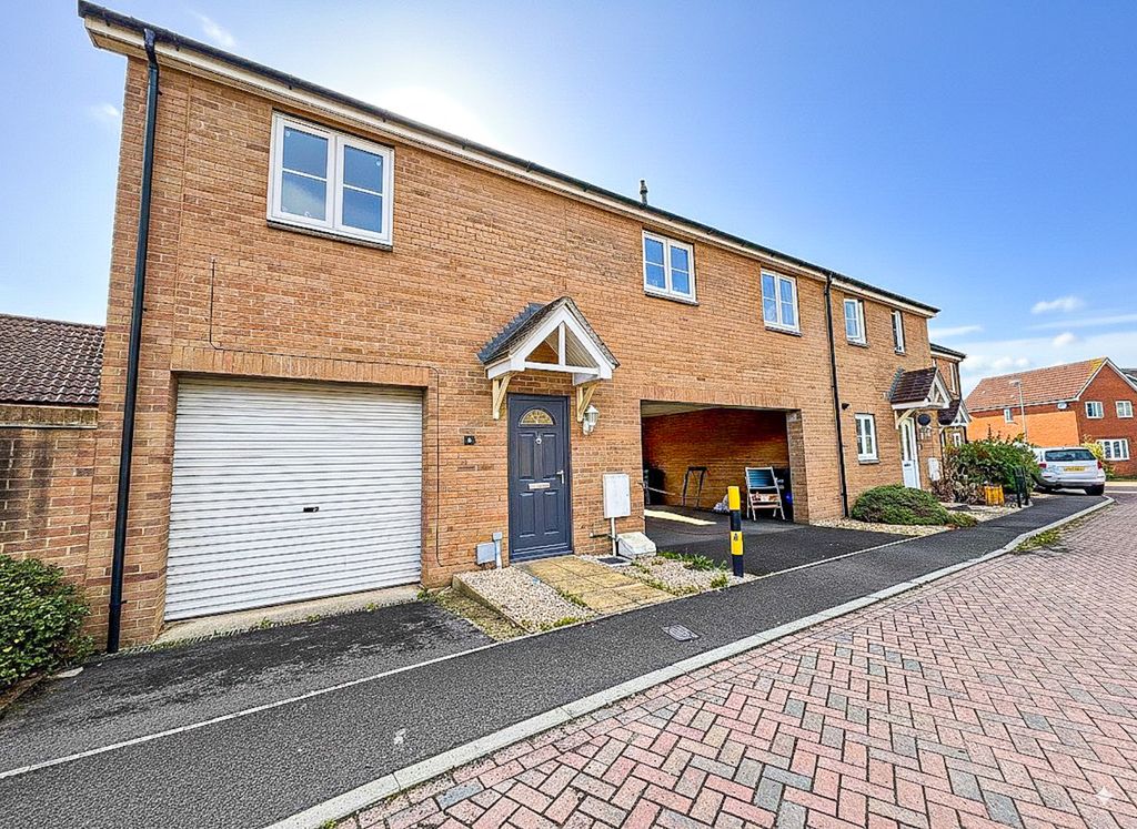 Property photo 1 of 8 4505350