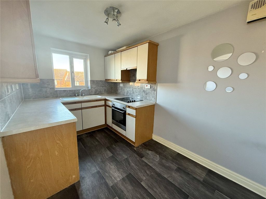 Property photo 3 of 8 Picture No. 06