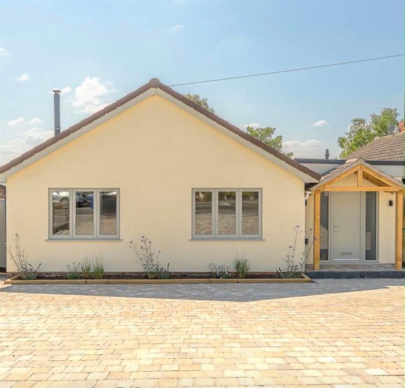 Property photo 1 of 41
