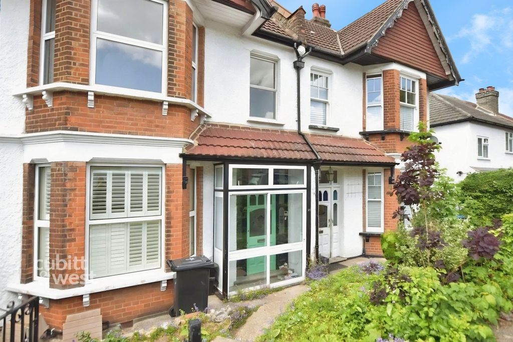 Property photo 2 of 7 78B8Ead8-20 20Bea...