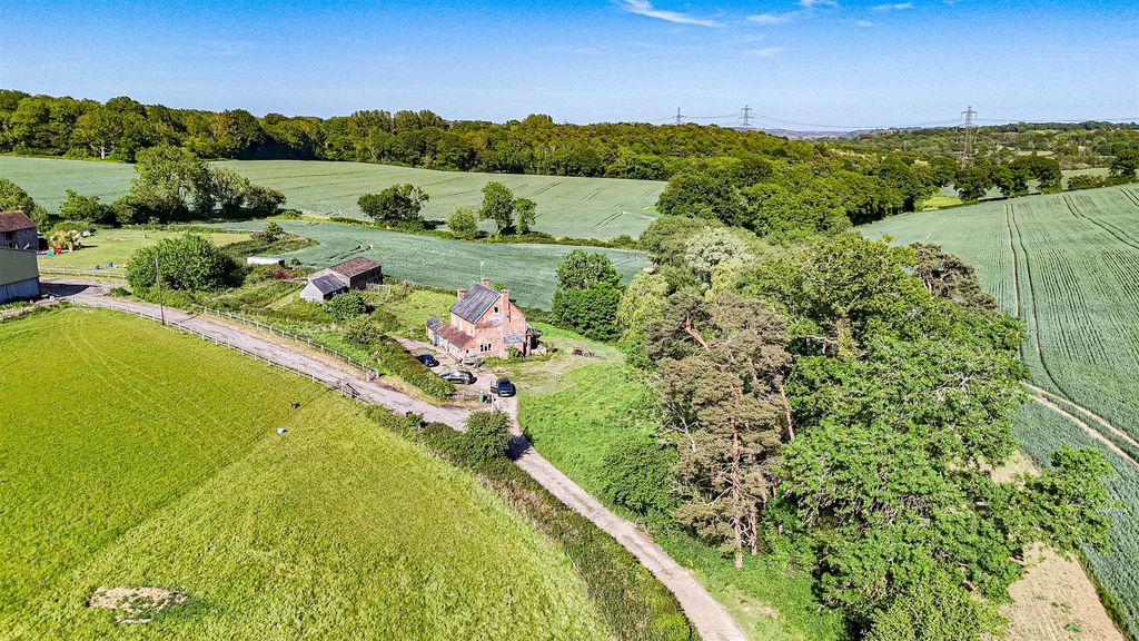 Property photo 2 of 29 Dji_20260522170707_0107_D.Jpg