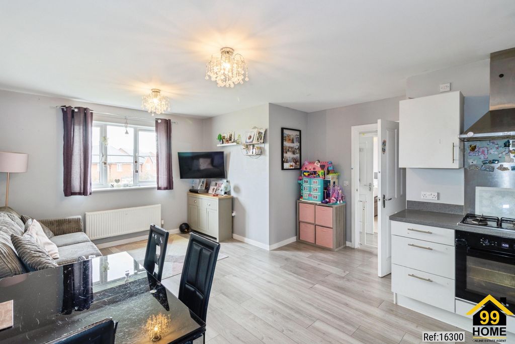 Property photo 3 of 20 Photo 2