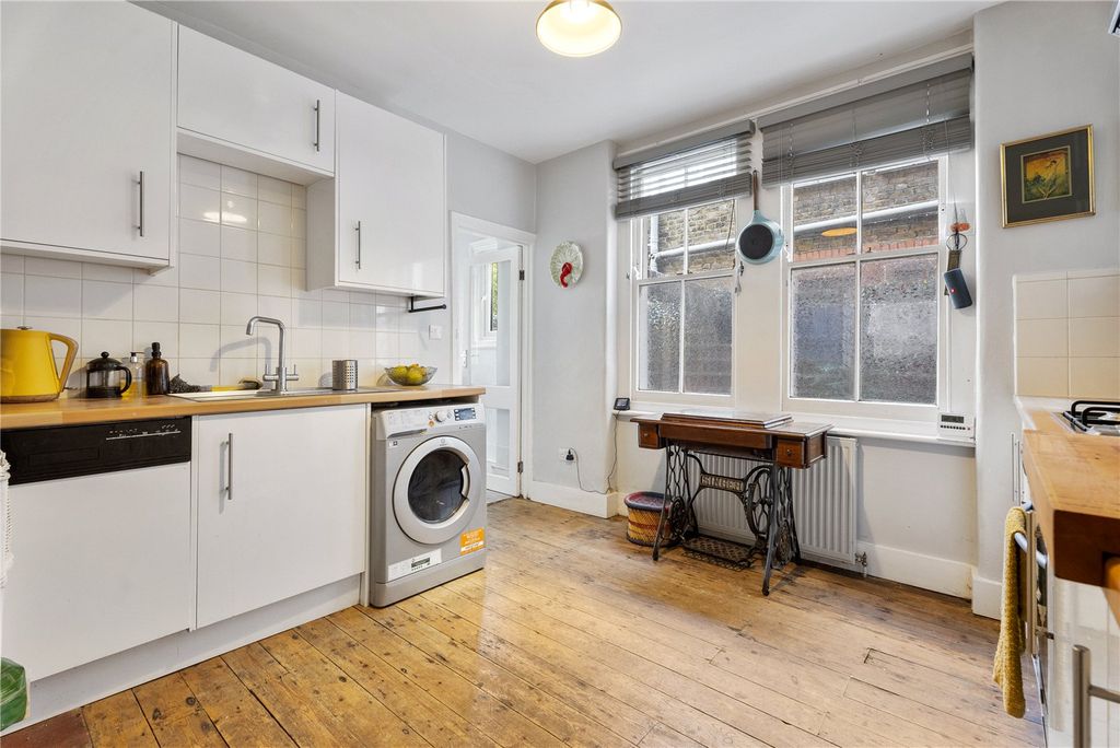 Property photo 3 of 11 Picture No. 07