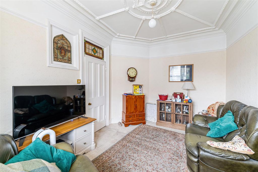 Property photo 2 of 19 Living Room