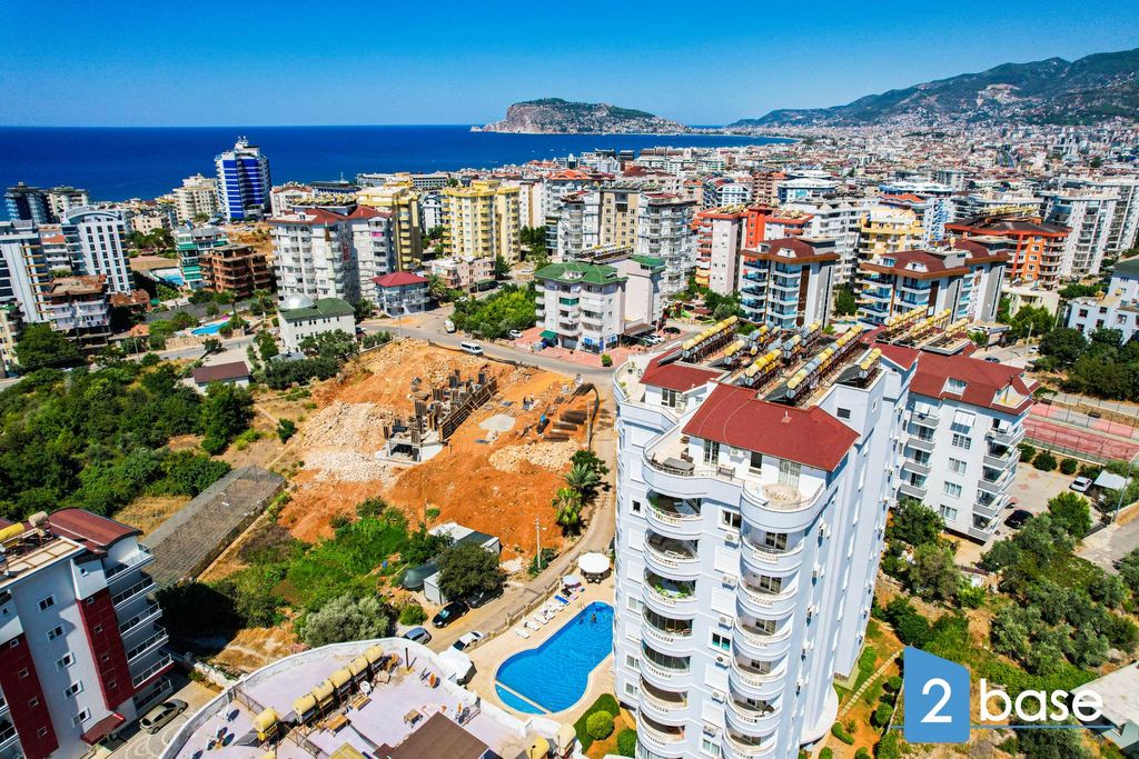 Property photo 1 of 44