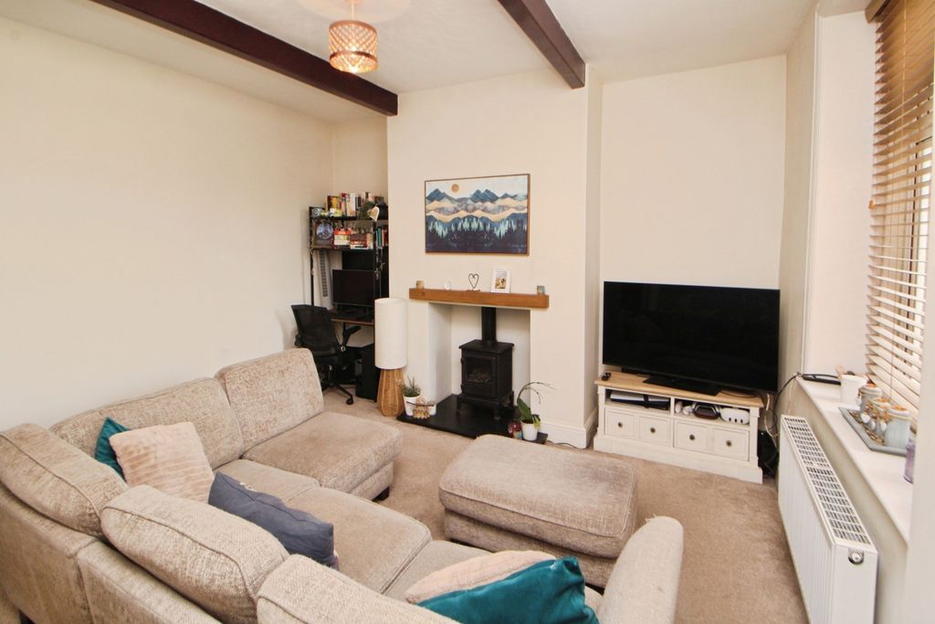 Property photo 2 of 13 Pbox-Img.Jpg