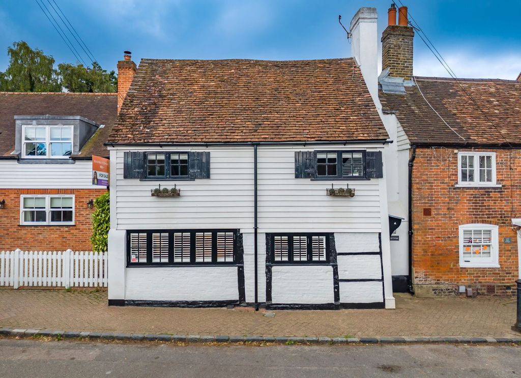 Property photo 2 of 29