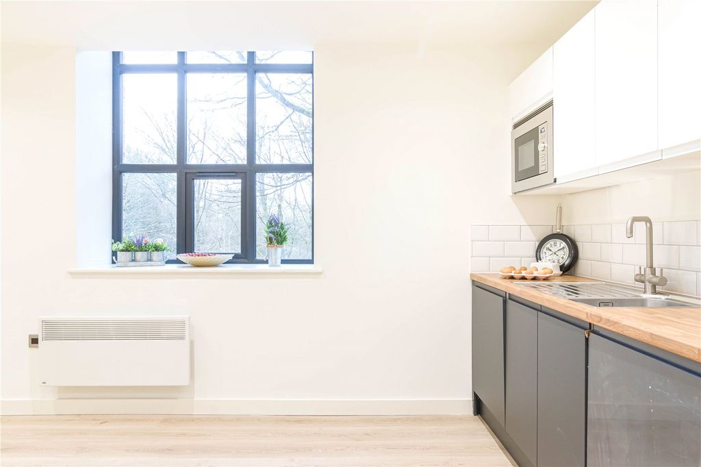 Additional image 6 of 2 bed flat for saleGreen Lane Mill, Green Lane, Holmfirth HD9