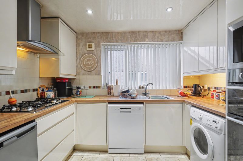 Property photo 2 of 23 Photo 15