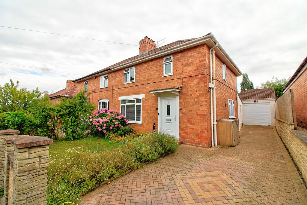 Property photo 1 of 20