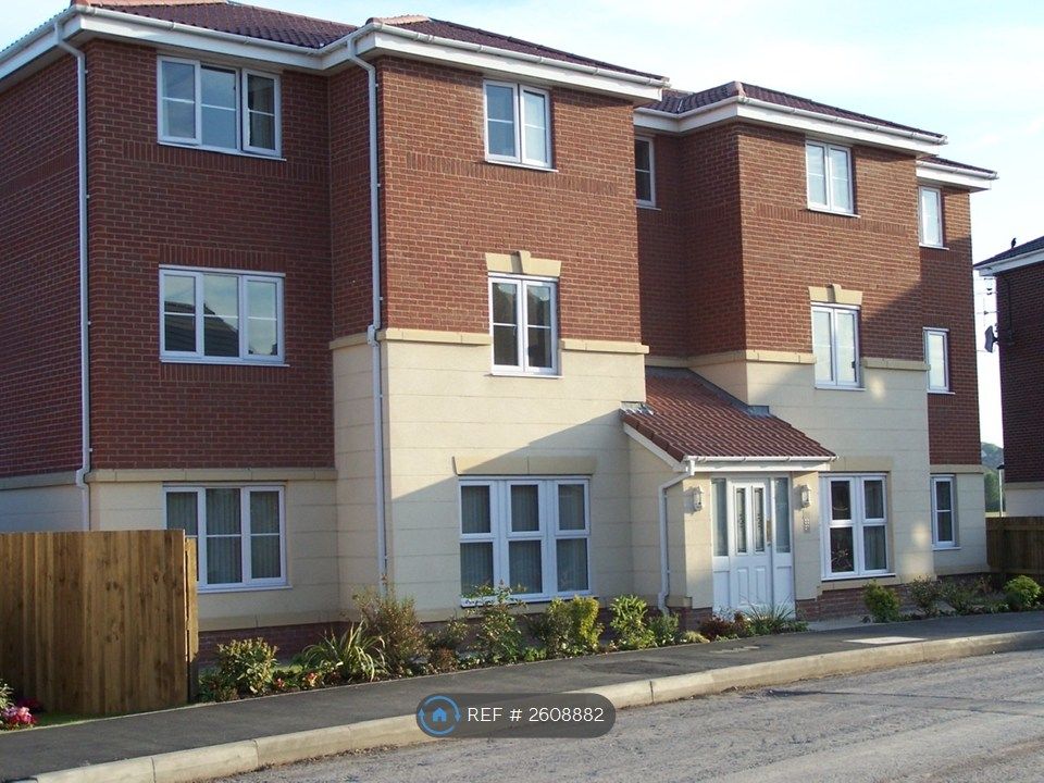 Property photo 1 of 6 Front Aspect