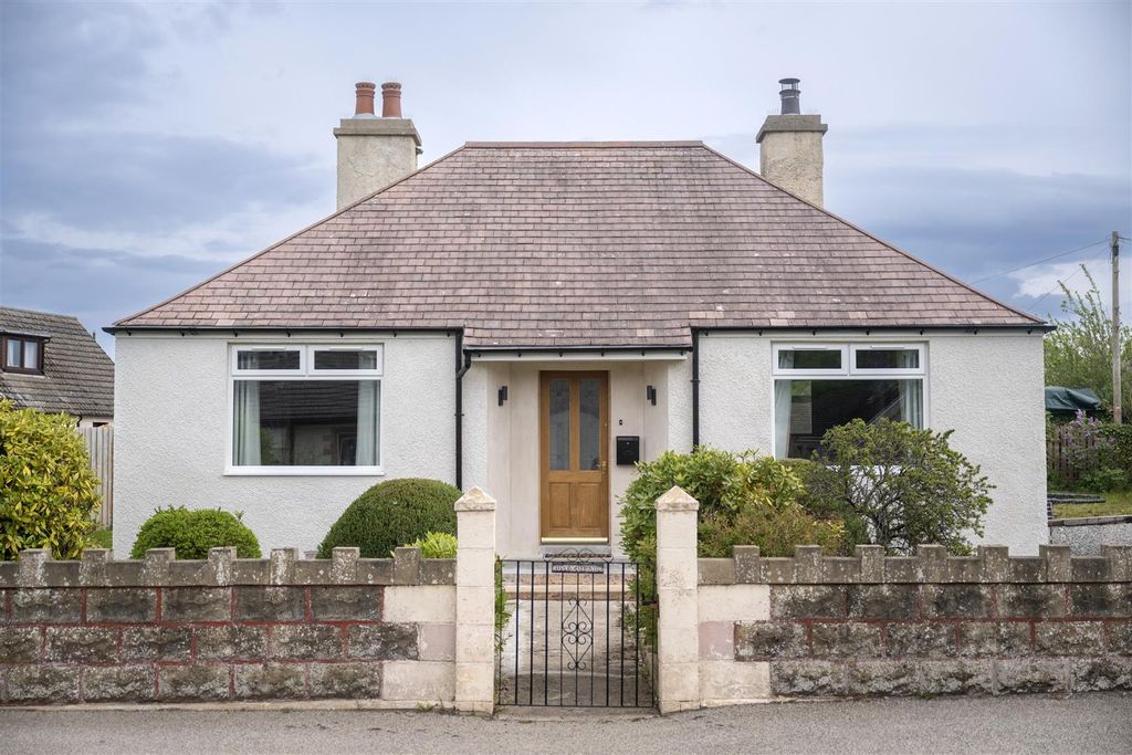 Property photo 1 of 18 Front.Jpg