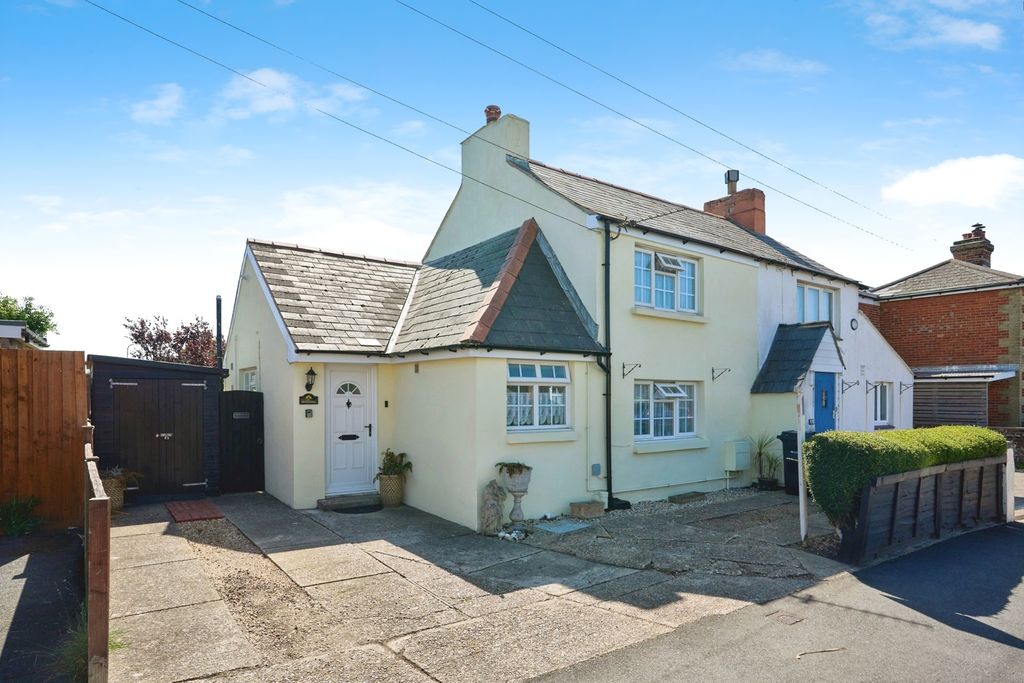 Property photo 1 of 16 Photo