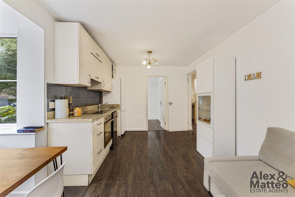 Property photo 3 of 12 Raphael Court
