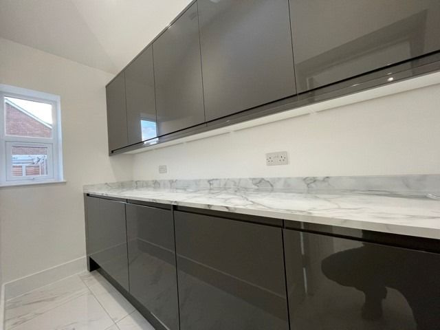 Property photo 3 of 12 2178593