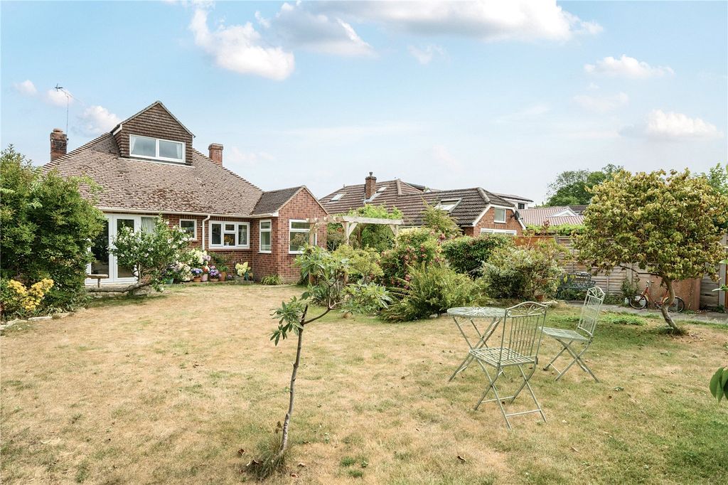 Property photo 3 of 18 Picture No. 04