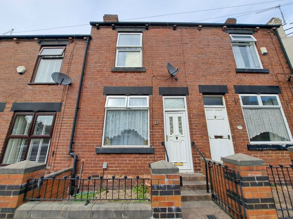 Property photo 2 of 12