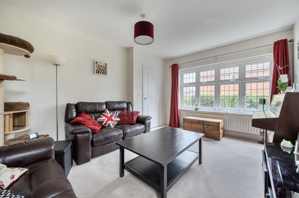 Property photo 2 of 13 1419811-20-69A1B2...