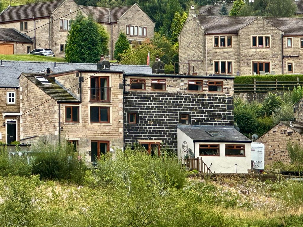 Property photo 1 of 43