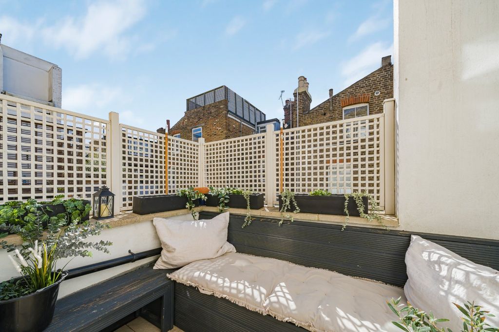 Property photo 2 of 16 Picture No. 07