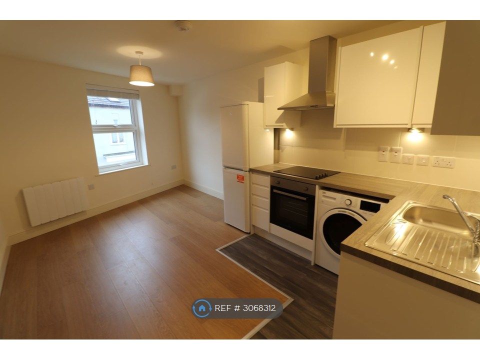 Property photo 2 of 7