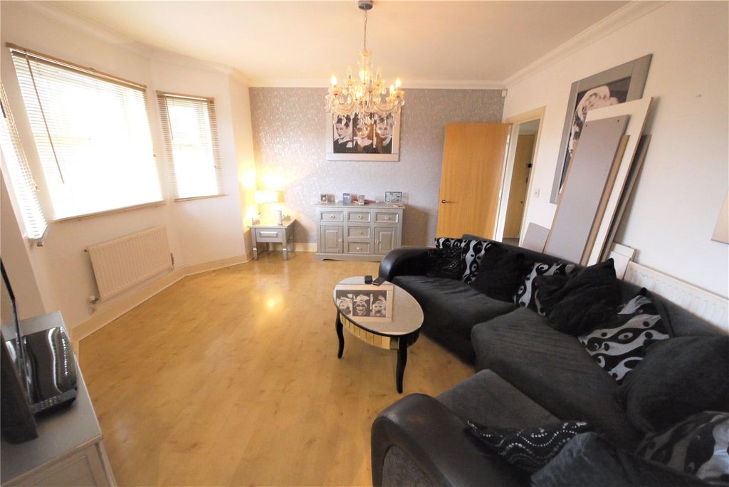 Property photo 2 of 8 Picture No. 02