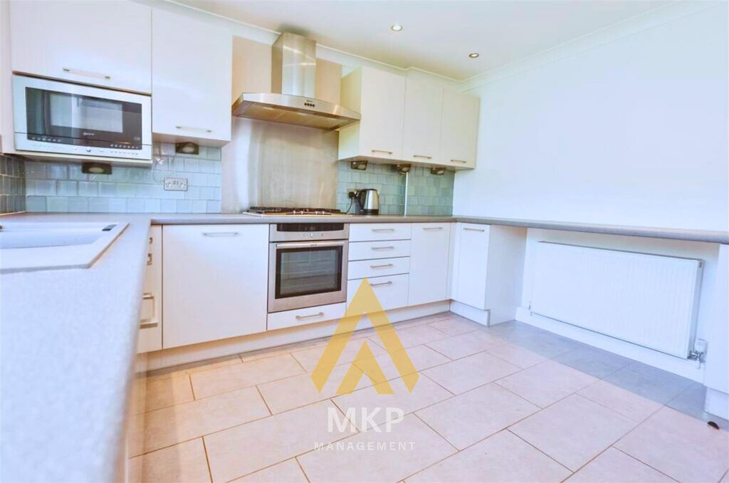 Property photo 2 of 15 4.Png