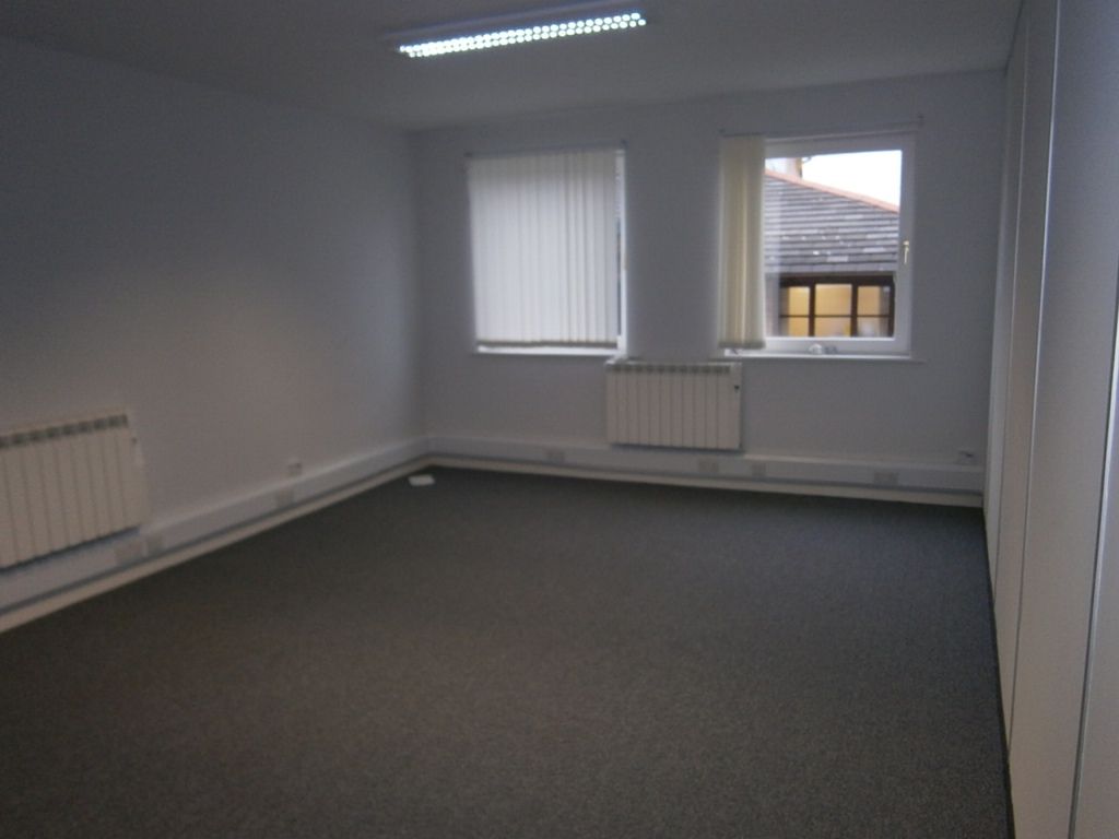 Property photo 2 of 5 3