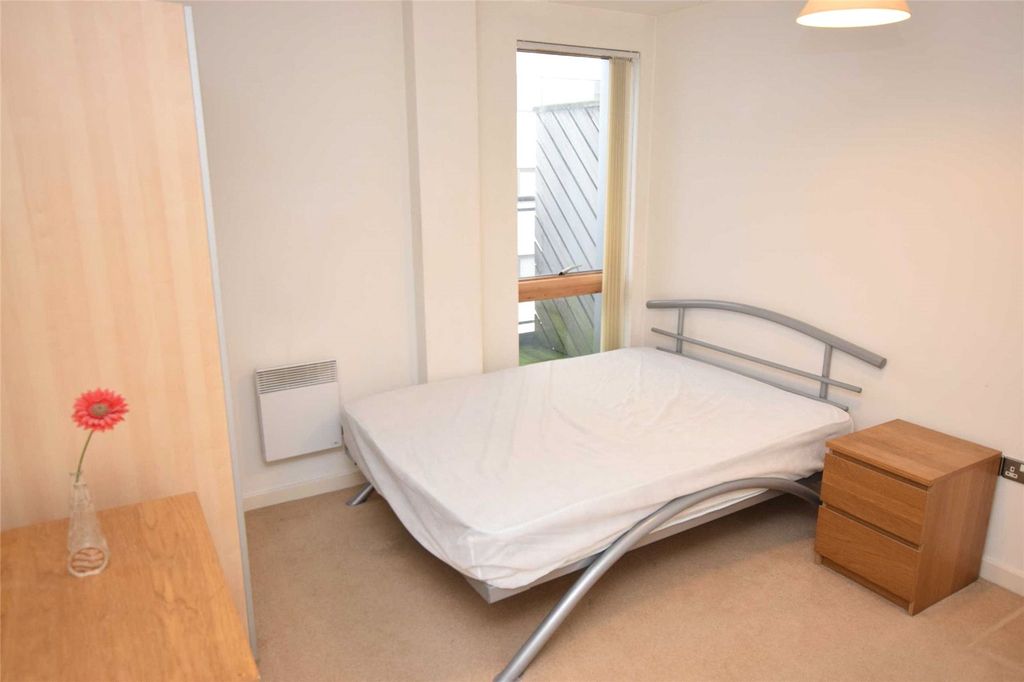 Property photo 3 of 11 Picture No. 08