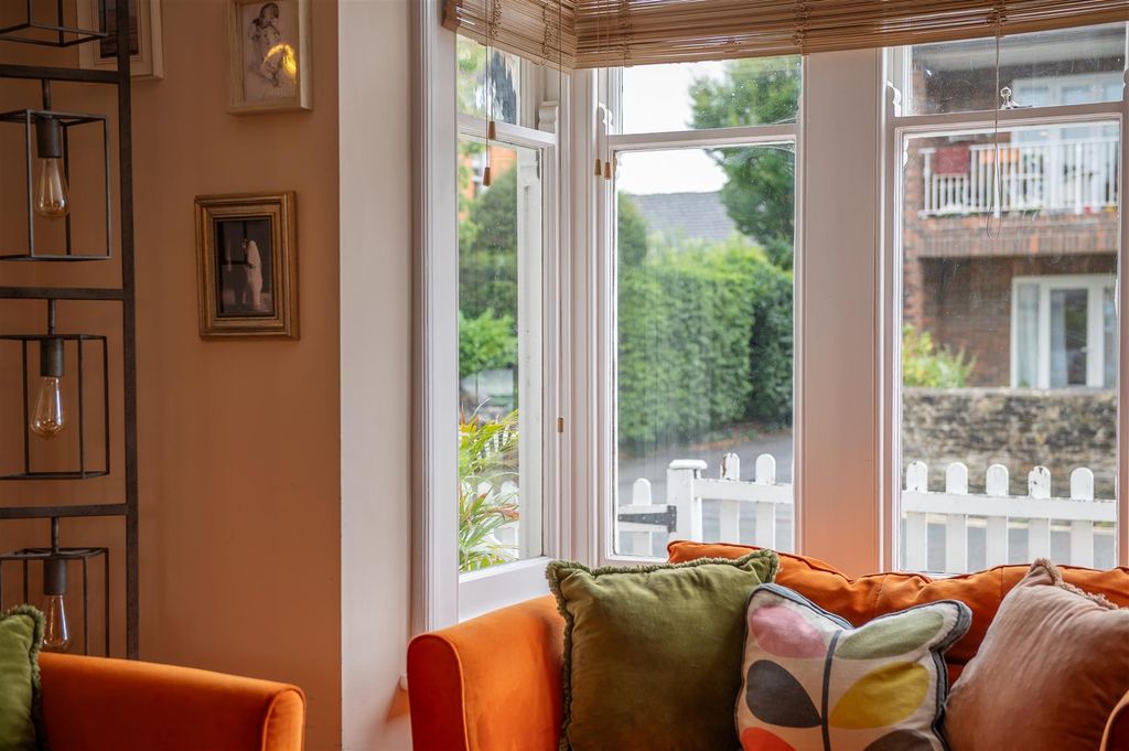 Property photo 3 of 17 Window.Jpg