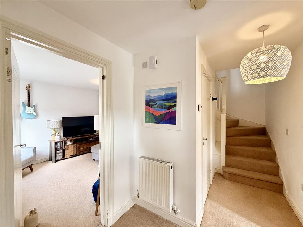 Property photo 3 of 20 3