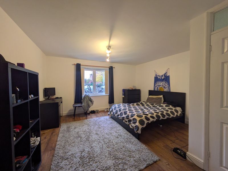 Property photo 2 of 7 Photo 1