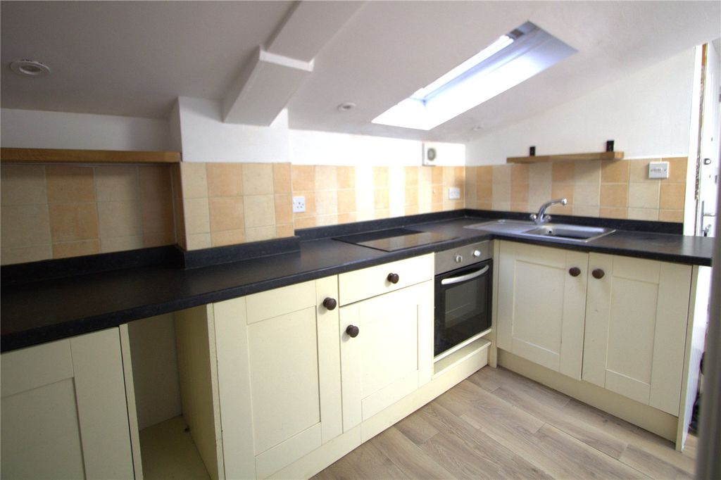 Property photo 3 of 6 Picture No. 07