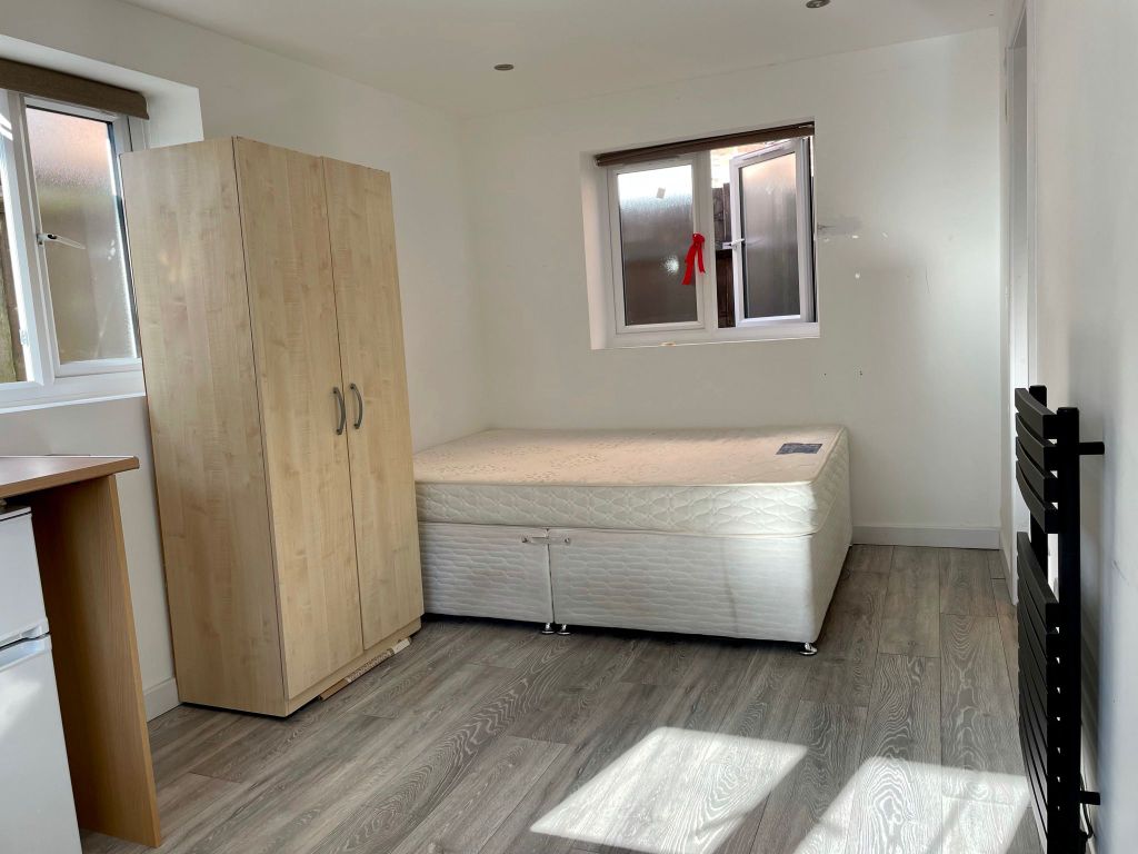 Property photo 1 of 1