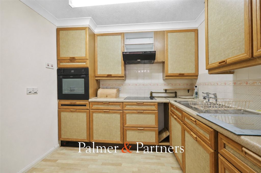 Property photo 2 of 8 Picture No. 02