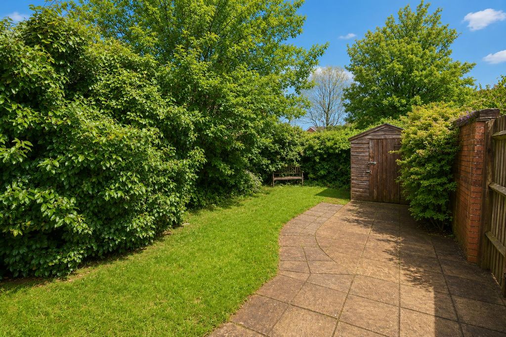 Property photo 2 of 15