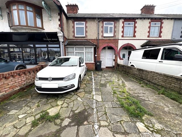 Property photo 1 of 11 Front View