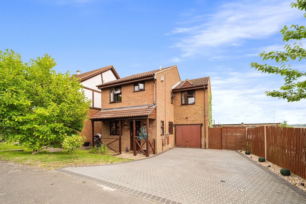 Property photo 1 of 23 4379231