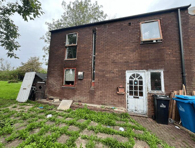 Property photo 1 of 5