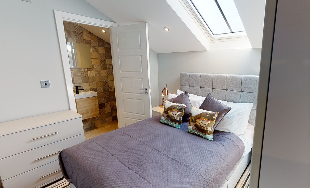 Property photo 1 of 11 Tp 25 Excel Bed