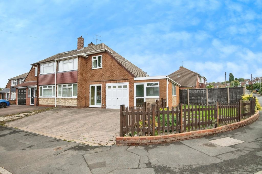 Property photo 1 of 18 Langland-28.Jpg