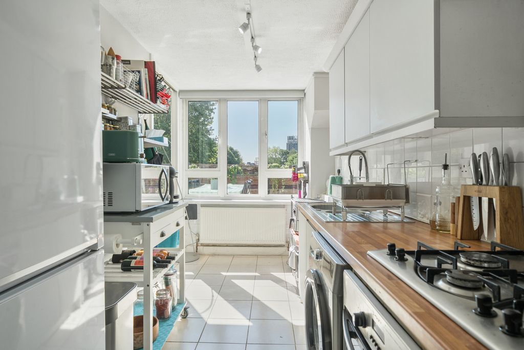 Property photo 3 of 19 1501355-7-6A7d9B1...