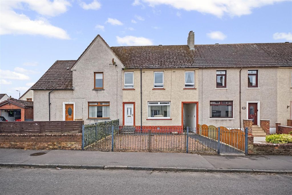 Property photo 1 of 18 Sutherland Avenue-9.Jpg