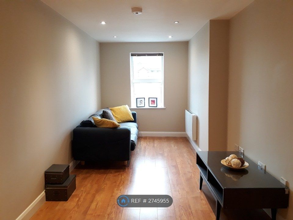 Property photo 1 of 12